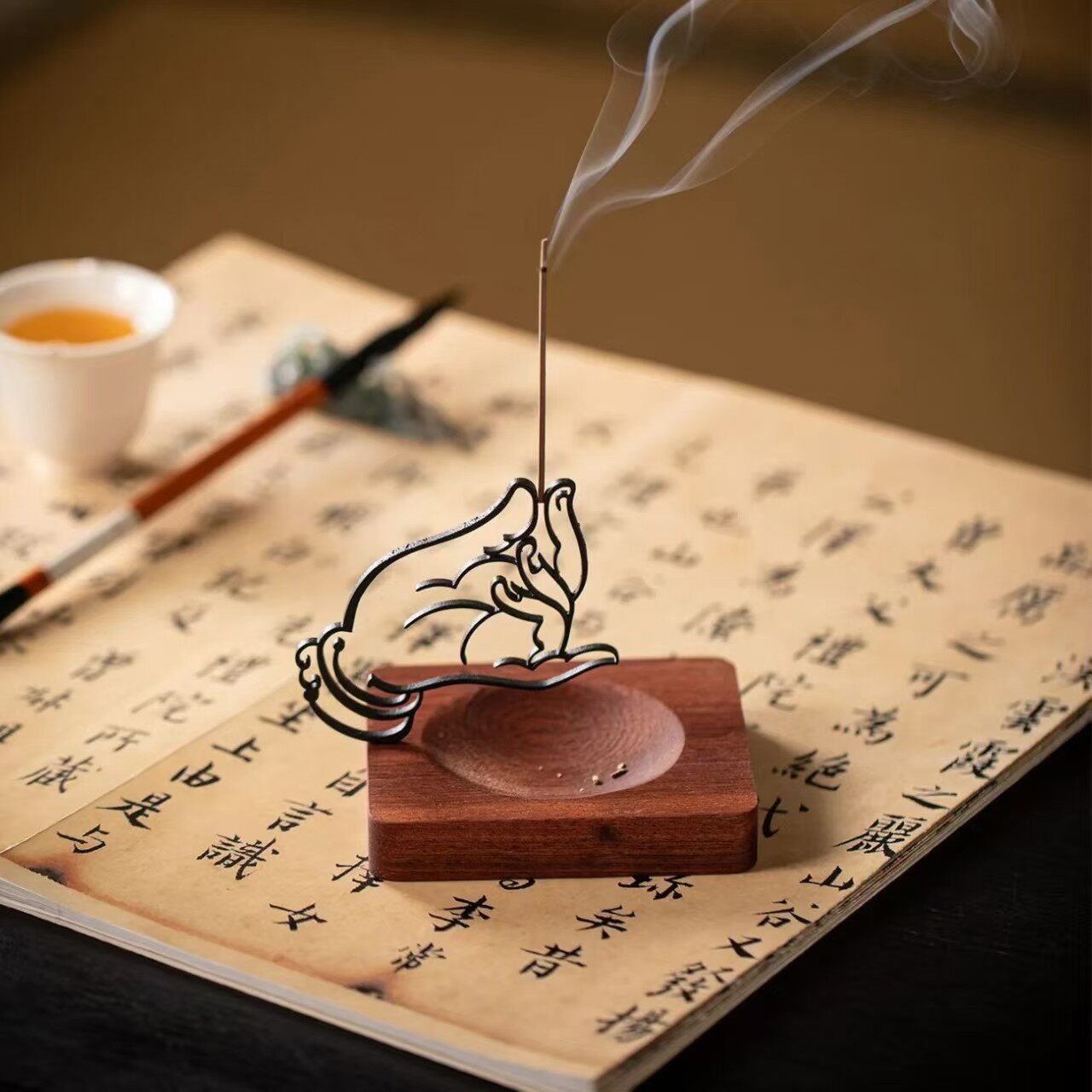 Buddha Hand Incense Stick Hold - Home Fragrance Vanilla Cashmere 리뷰 및 가격